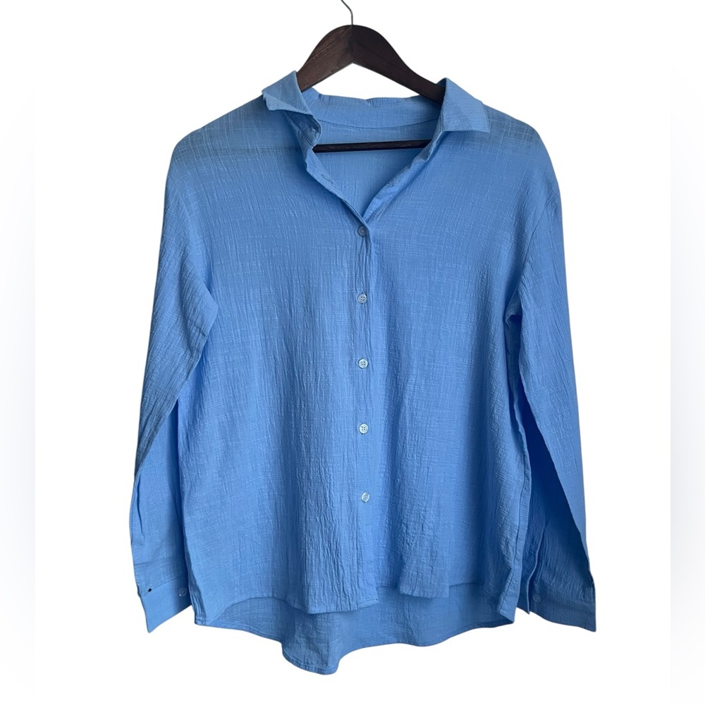 Blue Lightweight Button‎ Down Women’s Top - SZ: Small